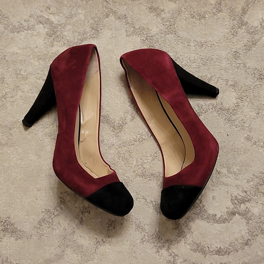 Brand New Franco Sarto Suede Pumps 👠👠